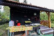 Prodej chaty se zahradou v obci Lankroun