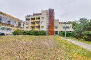 Pronjem krsnho bytu 3+kk/terasa/balkon/2x GS, 89/66/10 m2, ul. Harlacherova, Praha 10 - Zbhlice