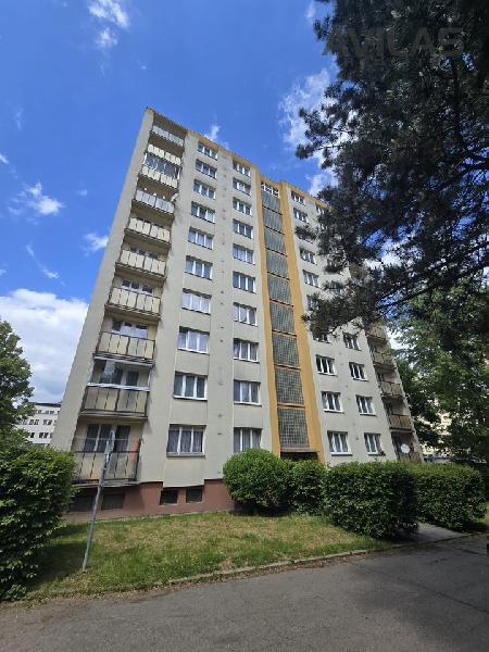 Prodej bytu 3+1 57,5 m2 s balkonem v centru Benešova - foto 1 z 10