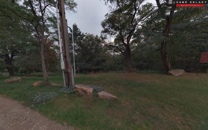 Podíl 1/6 na pozemku Dolejších Hůrkách u Postoloprt - foto 1 z 4