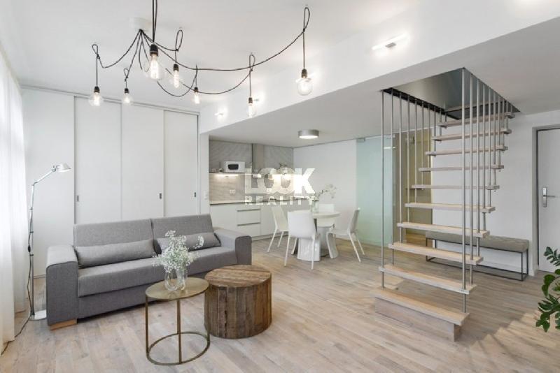 Pronájem, luxusní byt 2+kk, Holečkova, Praha 5 - Smíchov, 53 m2, terasa, úklid, recepce, metro - foto 1 z 8