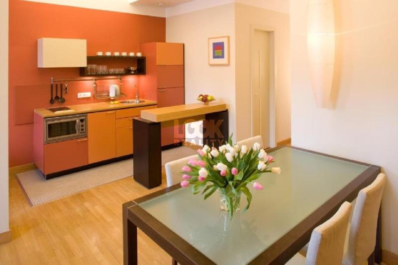 Pronájem, luxusní byt 3+kk, Belgická, Praha 2 - Vinohrady, 74 m2, sauna, fitness, recepce, u metra - foto 1 z 5