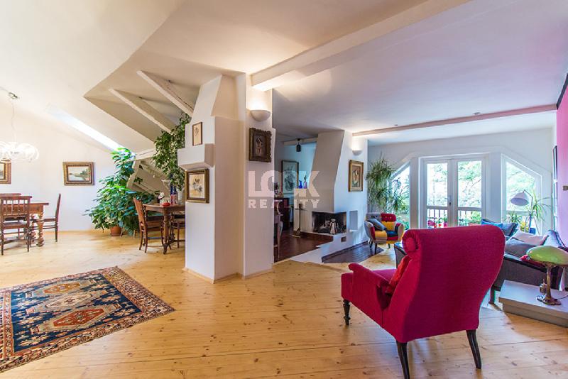 Pronájem, luxusní byt 4+kk, Salmovská, Praha 2 - Nové Město, balkon, 2 ložnice, 2 koupelny, u metra - foto 1 z 8