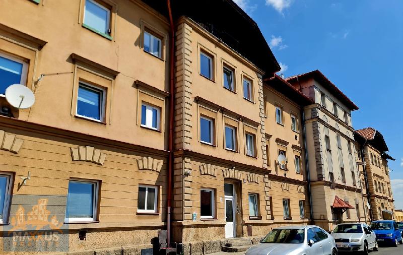 Prodej bytu 4+1 (83,75 m2), Žatec, Jana Herbena - foto 1 z 10