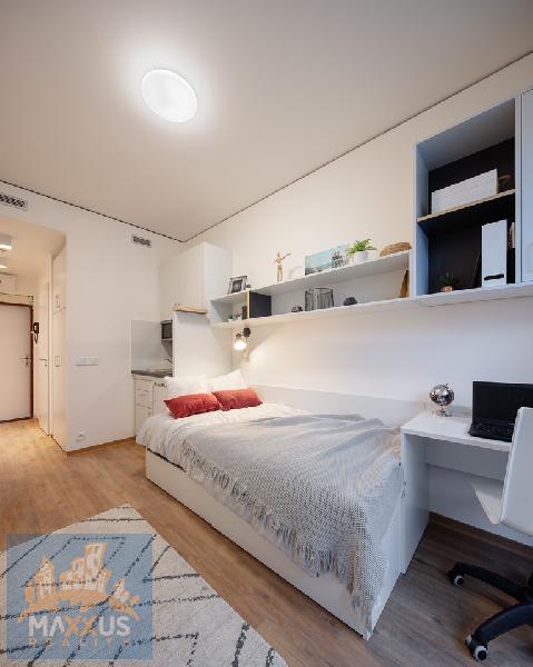 Pronájem bytu 1+kk (15 m2), ul. Na zátorách, Praha 7 - Holešovice - foto 1 z 4