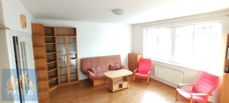 Pronájem bytu 2+kk (67 m2) s balkónem (4,5 m2), Praha 8 - Střížkov, Jitravská - foto 1 z 10