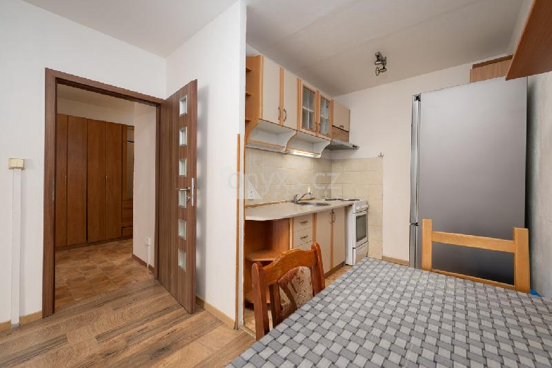 Prodej bytu 2+kk, 43 m2, ul. Kpt. Stránského, Praha - Černý Most - foto 1 z 9