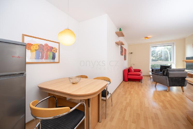 Pronájem bytu 2+kk, 58 m2 s garáží, ul. Kytlická, Praha - Prosek - foto 1 z 7