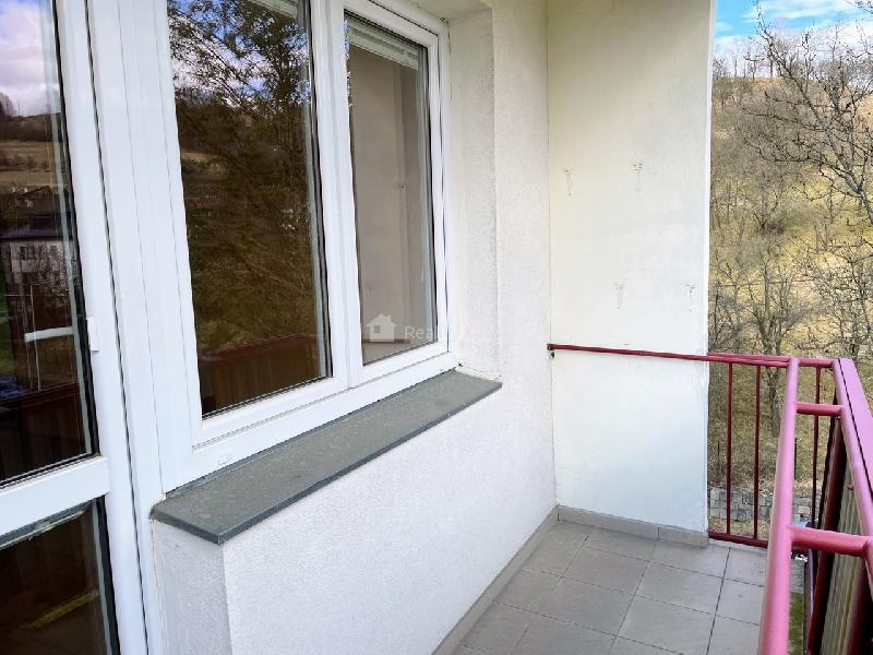 Prodej bytu 3+1 s balkonem ve Vsetíně - foto 1 z 7