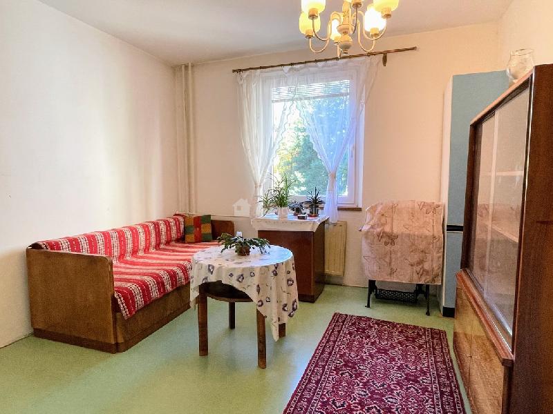 Prodej bytu 3+1 s lodžií ve Vsetíně - Rokytnici - foto 1 z 8