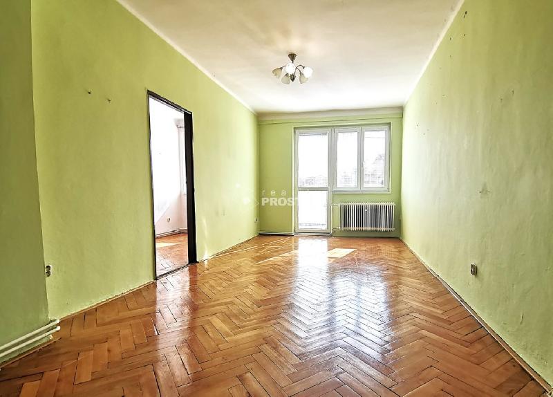 Prodej bytu 3+1 v osobním vlastnictví 70 m2 s balkonem a garáž v centru Nového Boru,okres Česká Lípa - foto 1 z 9