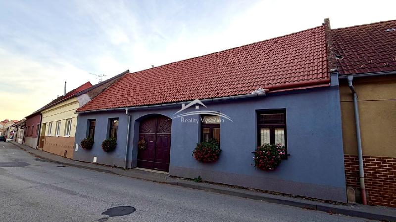 Velmi pěkný rodinný dům 2+1, 2+kk Jaroměřice nad Rokytnou - foto 1 z 9