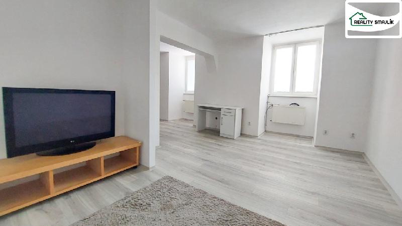 1+KK, 42 m2, ul. Dlouhá v Chebu - foto 1 z 7