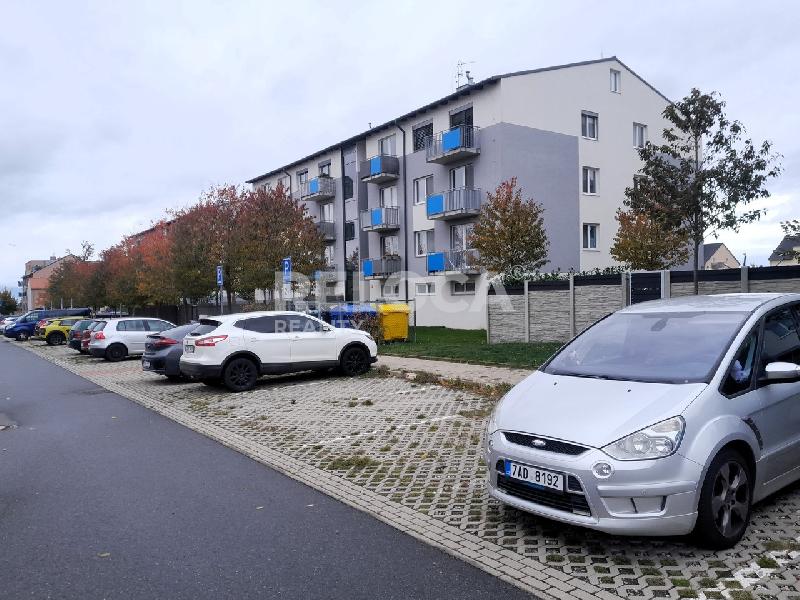 Byt 3+KK, 60m2 + 315 m2 zahrádka, Chýně, Příhodova, novostavba, terasa, zahrádka + 2x parkování. - foto 1 z 7