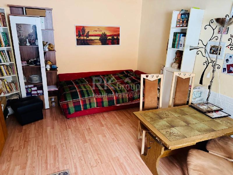 Prodej rodinného domu, 7+1, pozemek 4 452 m?, garáž, rybník, skleníky, Valy u Mariánských Lázní - foto 1 z 5