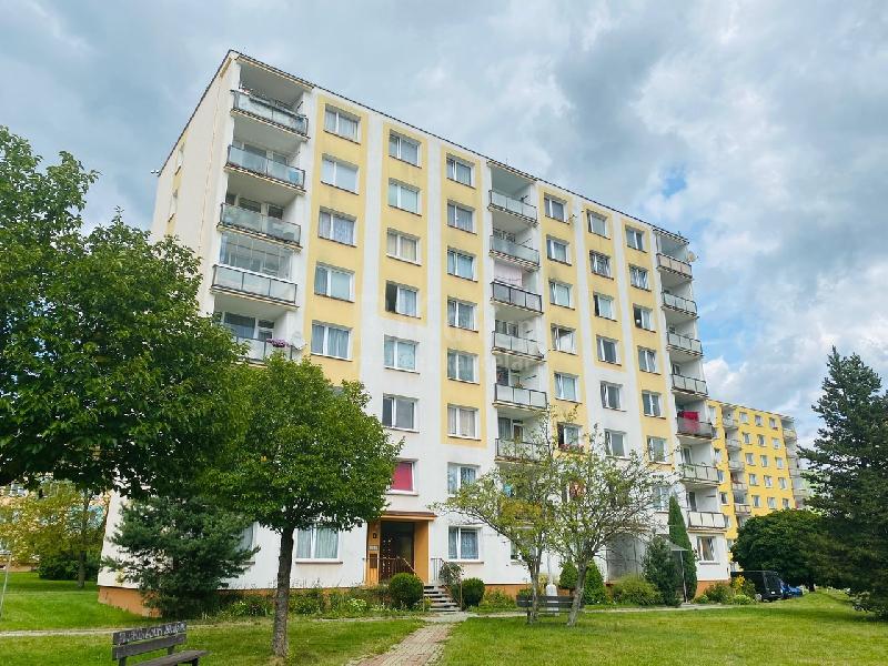 Pronájem bytu, 2+1, po rekonstrukci, ul. Hroznatova - Mariánských Lázních - foto 1 z 8