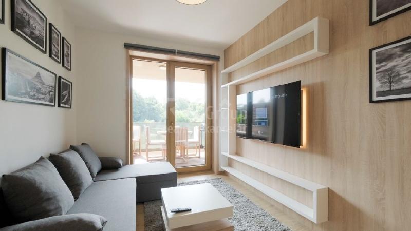 Pronájem bytu 2+kk, 48 m2, Slaný, Lázeňská ul. - foto 1 z 10