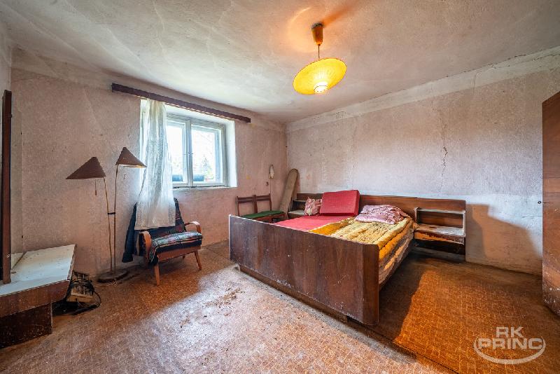 Prodej rodinný dům 2+1, na pozemku 582 m2, obec Jimlín, okr Louny - foto 1 z 5